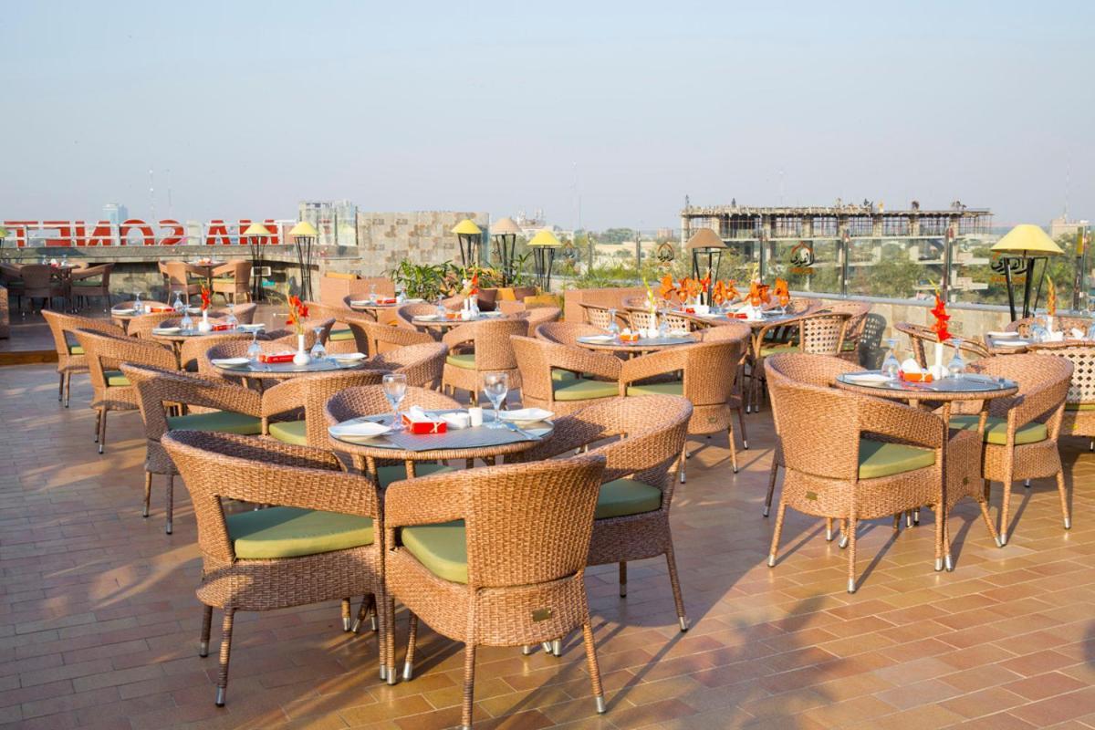 Hotel Oban Lahore Exterior foto